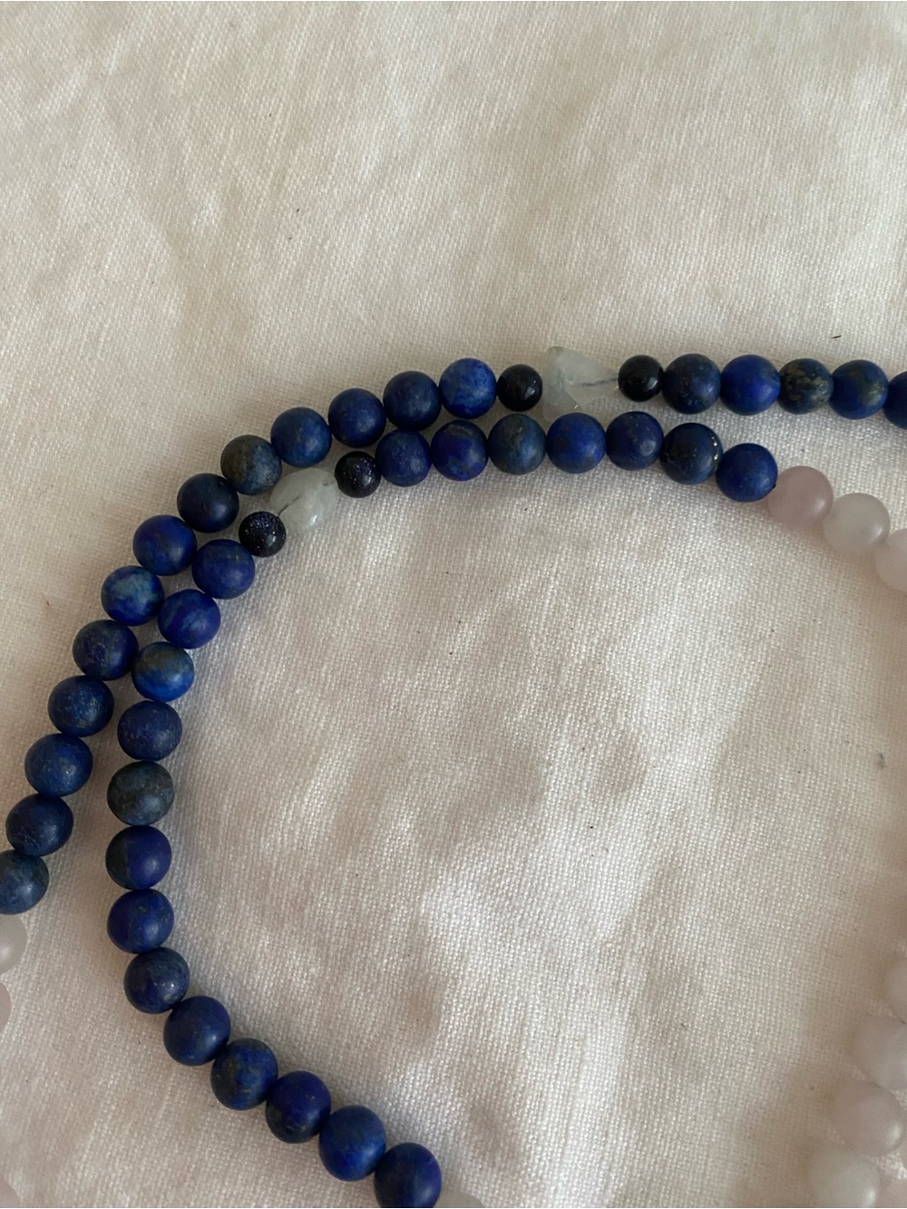 Lapis lazuli and rose quartz Mala necklace - Picture 4 of 5